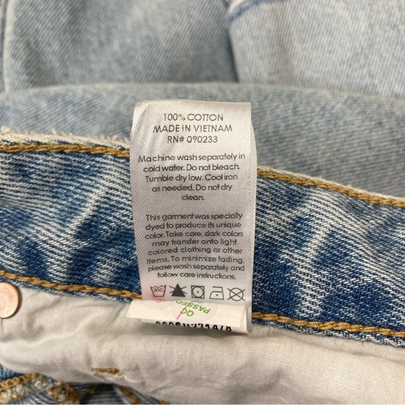 Pacsun Women’s 90’s Boyfriend Jeans Distressed Blue High Rise Relaxed Leg 32 - Picture 15 of 16